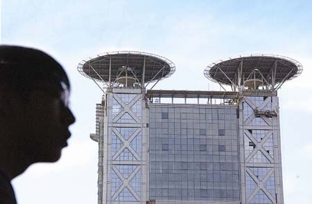 北京市公安局刑侦大楼楼顶建成高空停机坪(图)