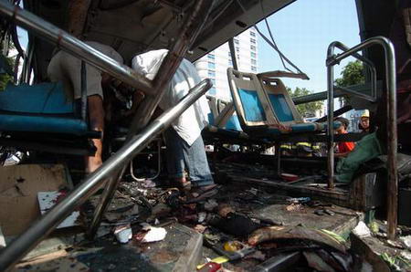 福州公交车爆炸事件回放:一个人的恐怖主义