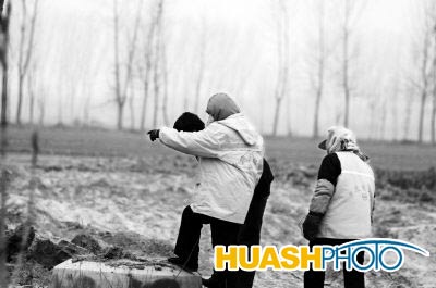 山东曝惊天命案 田间地头接连刨出女尸(多图)  