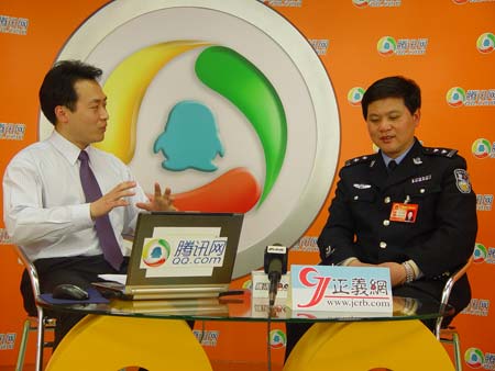 公安英模陈先岩谈新治安管理处罚法