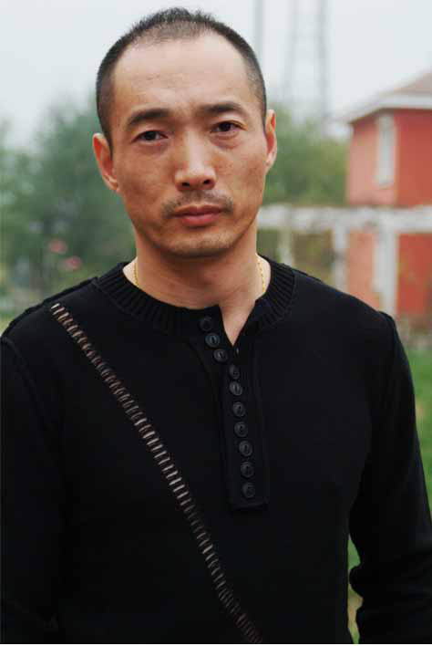 李易祥出演首部原生态警察生活片《香水》(图)