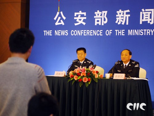 记者提问