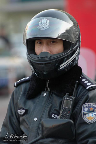 威风凛凛的处突队员。