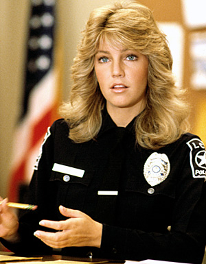 《胡克警探》Stacy Sheridan