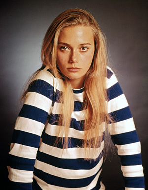《扫荡三人组》Julie Barnes