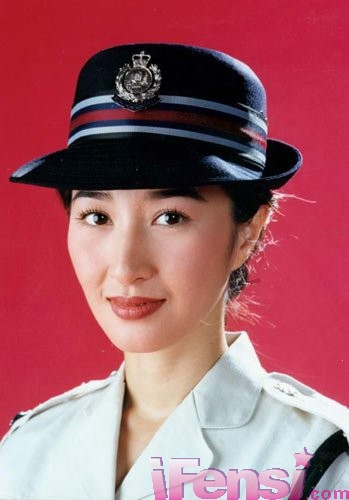 关咏荷：女警本色中演的相当出色