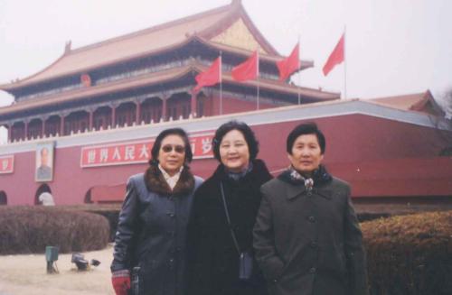 警察本色：建国后第一代女交警