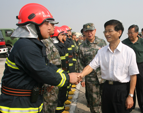 孟建柱在北京检查国庆安保工作