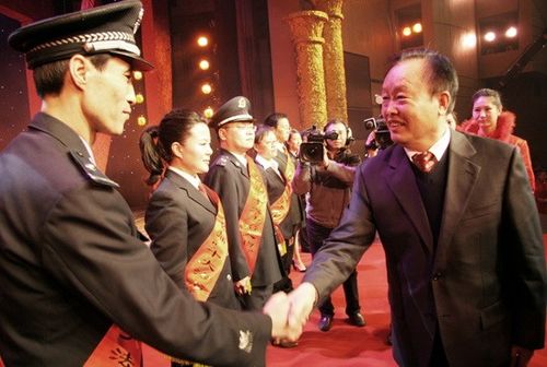 杨瑞琪获宁夏第四届“十大法治人物”称号