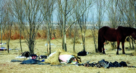 《水浒》违规拍戏郑州警察驱逐“梁山好汉”