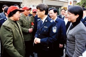 “扬州是出经验出典型的地方”(图)