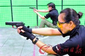 内地狱警拔枪到开枪3.8秒 注重命中率(图)