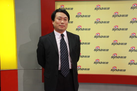 中国社科院美国所学者，国际问题专家张国庆做客新浪网
