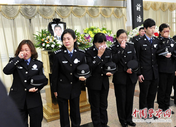 杀害徐州民警黄升的15名犯罪嫌疑人全部落网（图）