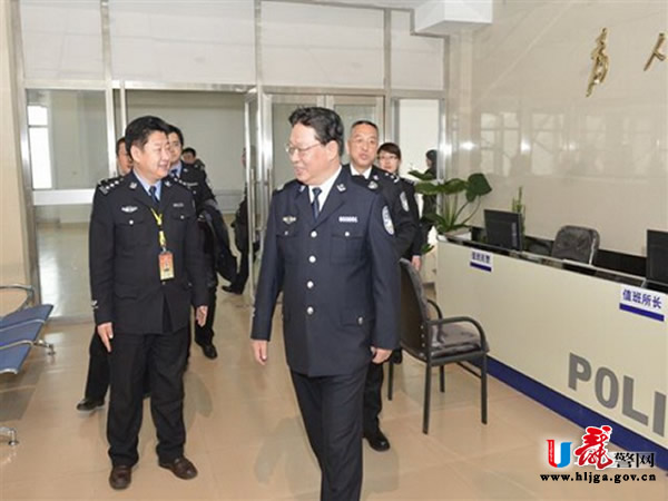 孙永波视察警官学院提出五点办学方针
