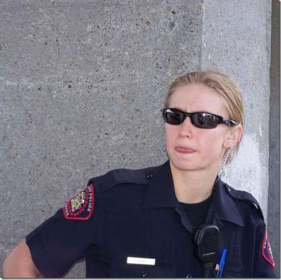 全球各地美女警花 揭秘朝鲜女警选拔