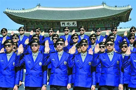 韩国仪仗队跳江南Style