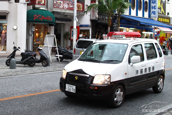 PCauto汽车杂志精选:海外的警察与警车