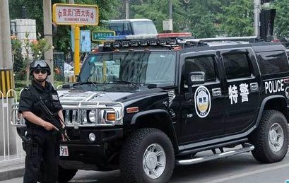 特警揭秘如何防枪支被抢