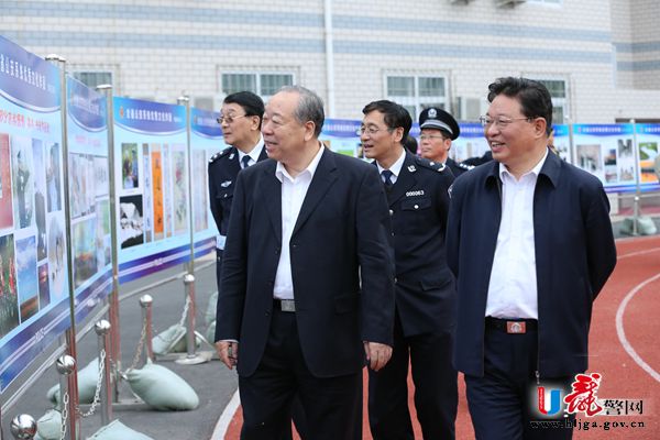 全国公安文联主席祝春林盛赞黑土地上的警察歌者