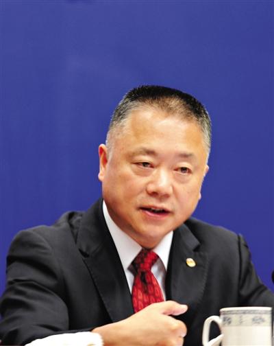 公安部禁毒局局长：缉毒警察卧底万不得已须吸毒