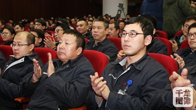 警察传授春运自驾安全教程，歹徒永远比你慌张！