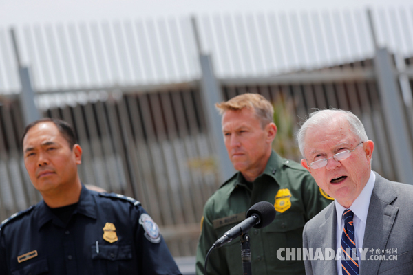 对非法入境“零容忍”!美国司法部长警告拆散偷渡家庭