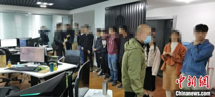 湖北警方打掉一跨境网络赌博洗钱团伙涉案逾40亿元