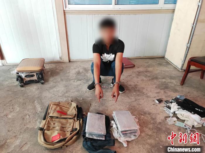 云南破获一起特大跨境贩毒案缴毒83公斤