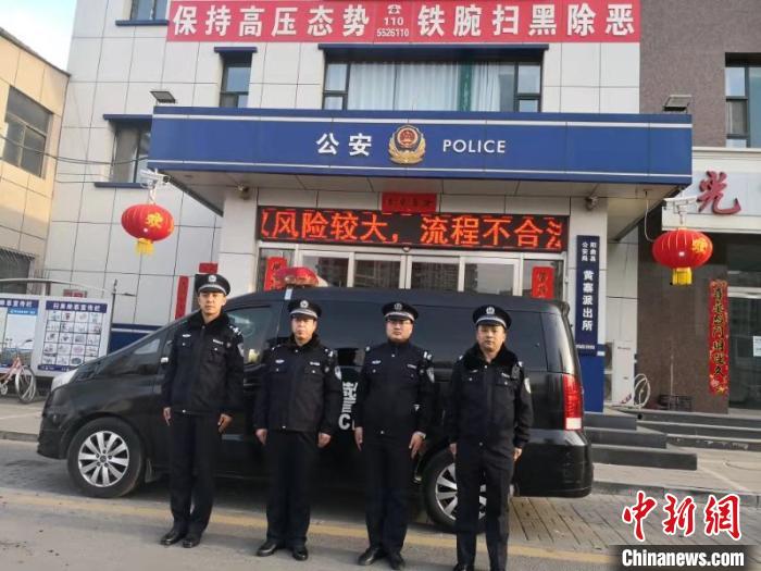 大年初一民警从医院跑回派出所开始第17次春节值班