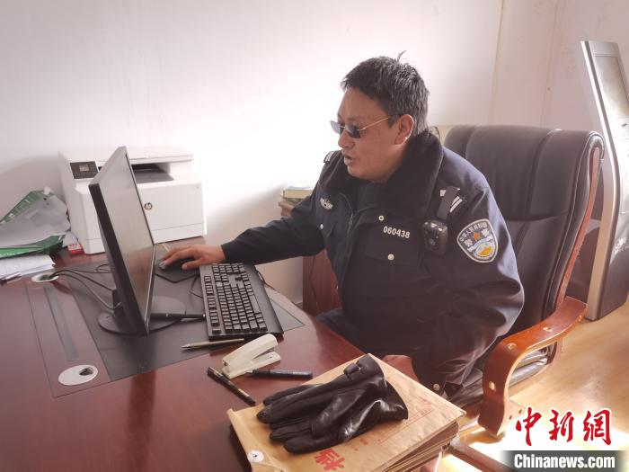 点击进入下一页