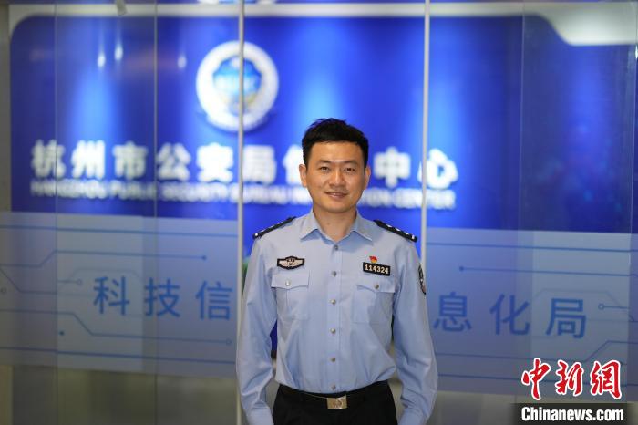 杭州市公安局治安支队第七大队大队长王剑。　杭州公安 供图