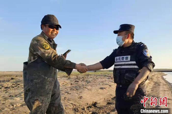移民警察走2.8万公里绘“藏宝图”2500名居民信息纳其中