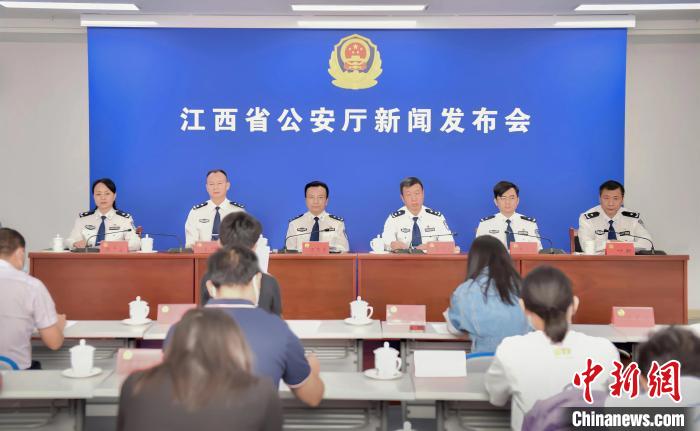 江西警方通报“百日行动”战果：抓获违法犯罪嫌疑人4.8万余名