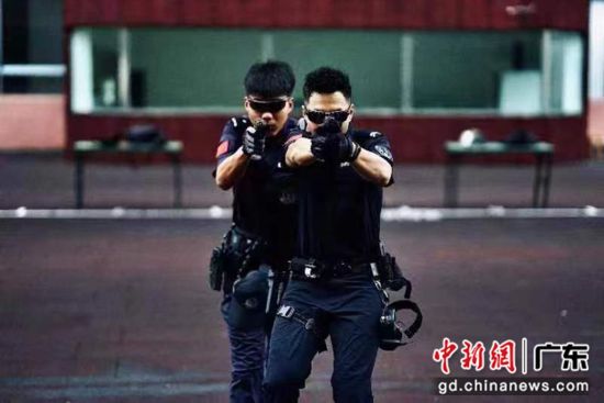 公安民警训练现场 作者 深圳铁路公安供图